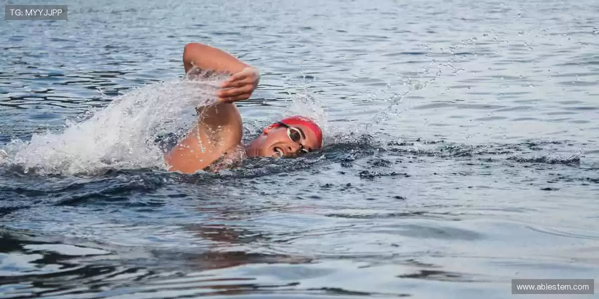 📺高清直播，每一个进球都让你身临其境！🏀